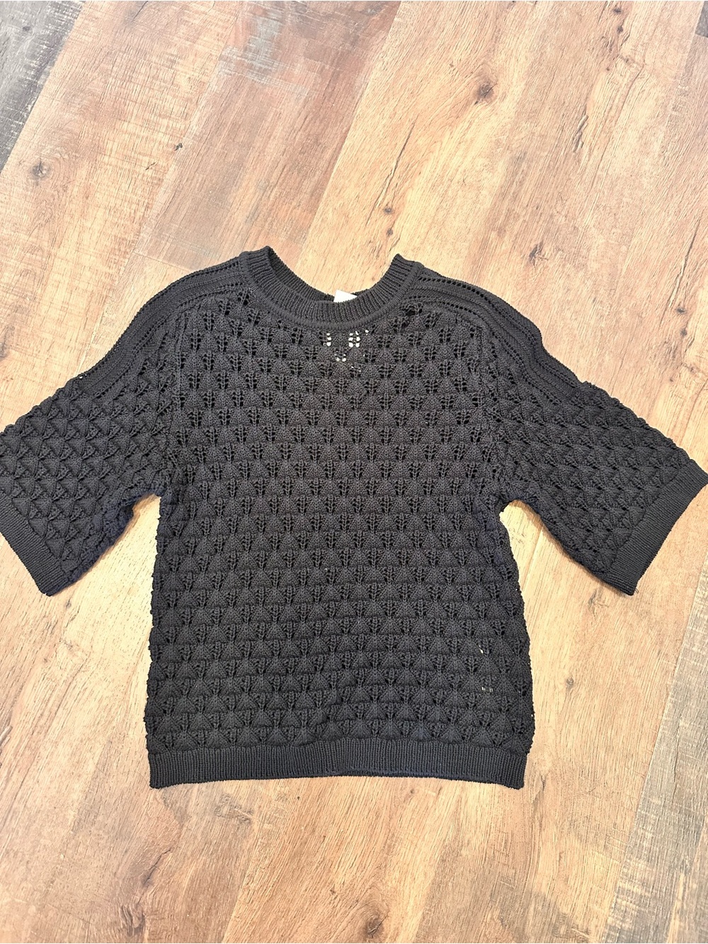 Black Open-Knit crochet Short Sleeve Sweater H&M size small